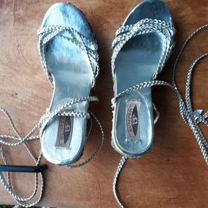 Multi-colored wedges